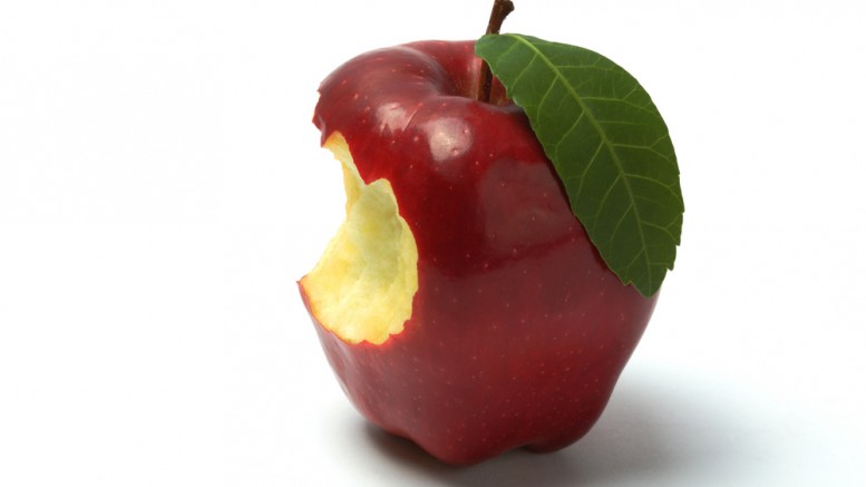 An apple a day keeps statins away